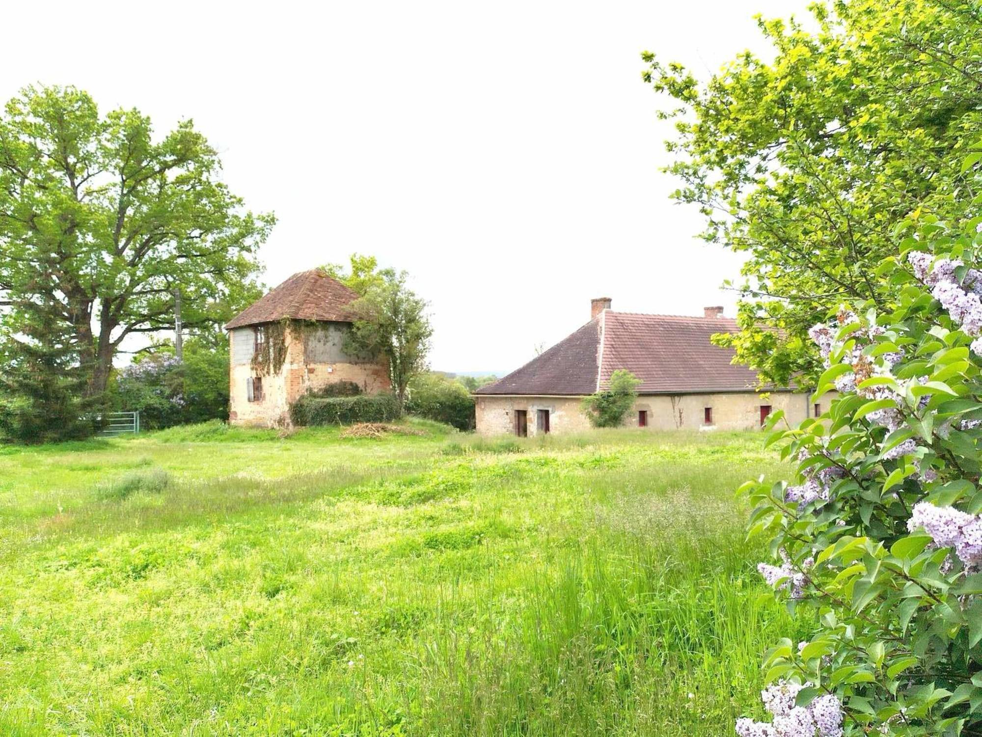 Gite Des Fours Agonges Bagian luar foto